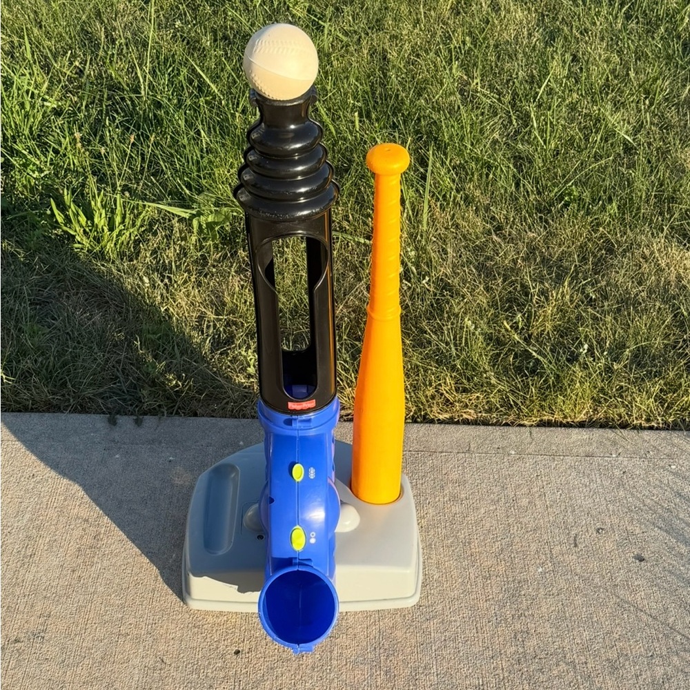 Kids Baseball Tee Set with Bat and Ball